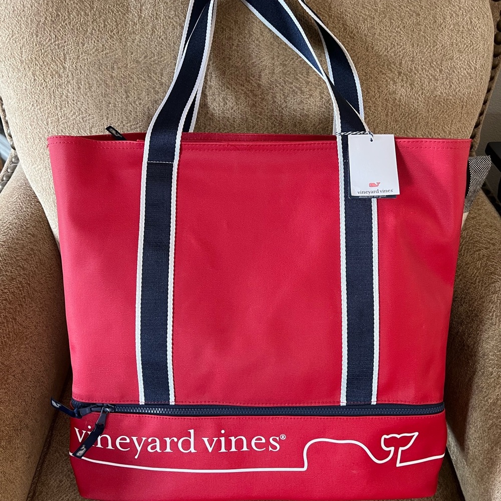 Brand new Vineyard Vines large tote.